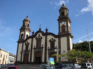 Leiebil Santa María de Guía