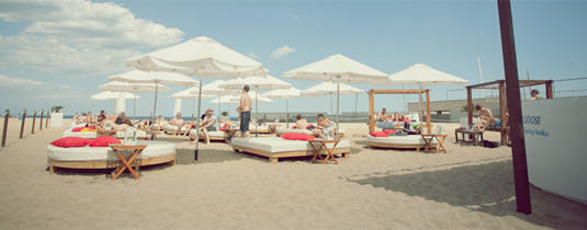 Mac Arena Mar Beach Club i Barcelona